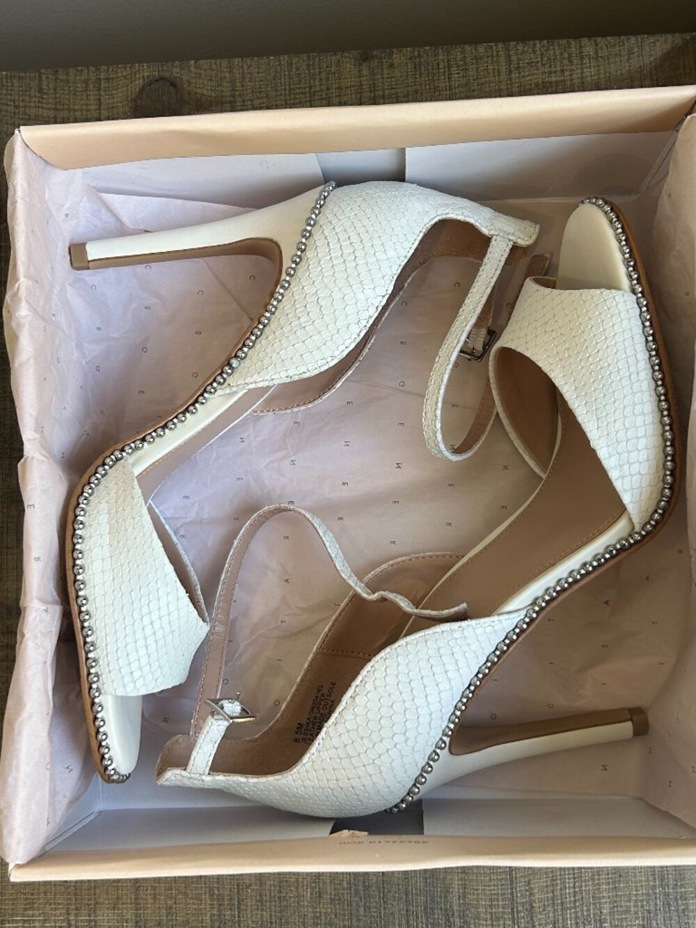 BCBGeneration Pearl Breach Jessika Heels